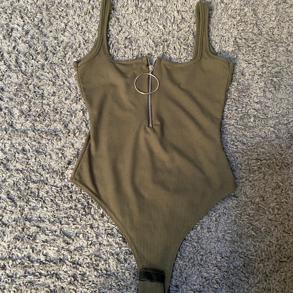 Boohoo Tops - Boohoo Bodysuit